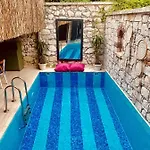 Pan Alacati Hotel 3*