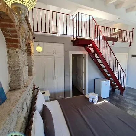 Pan Alacati 3*