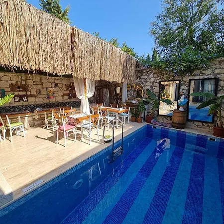 Pan Alacati Hotell 3*