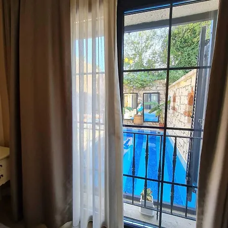Pan Alacati