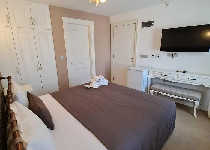 Pan Alacati Otel Ildır